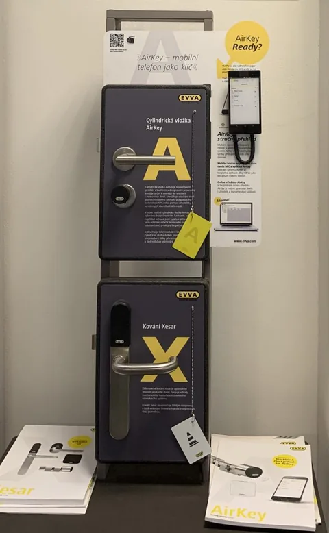 EVVA XESAR a AIRKEY